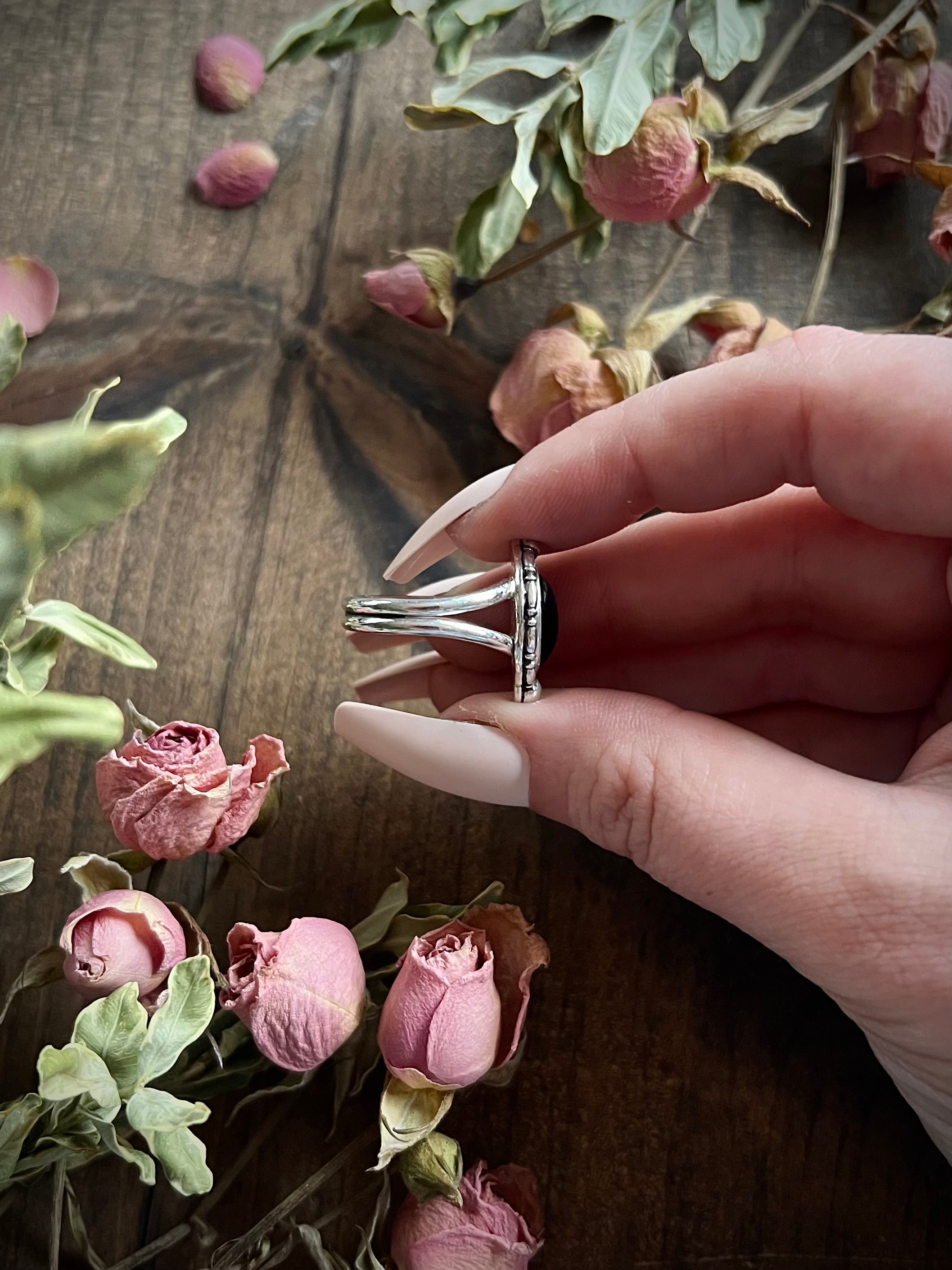 The Mother Shipton Ring; MTO