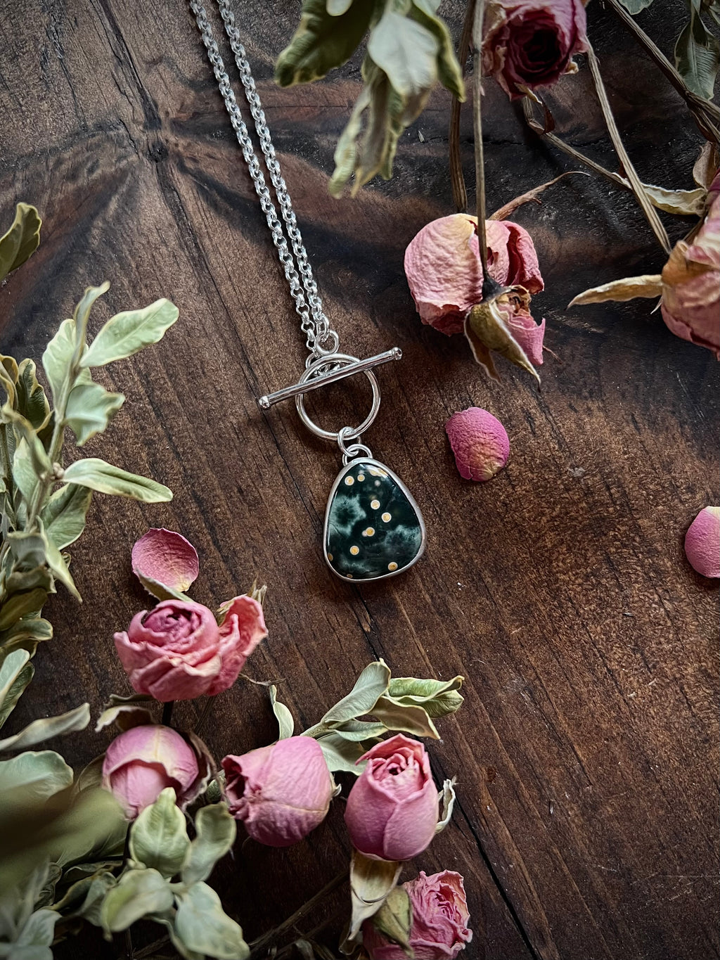 The Nixies Toggle Necklace