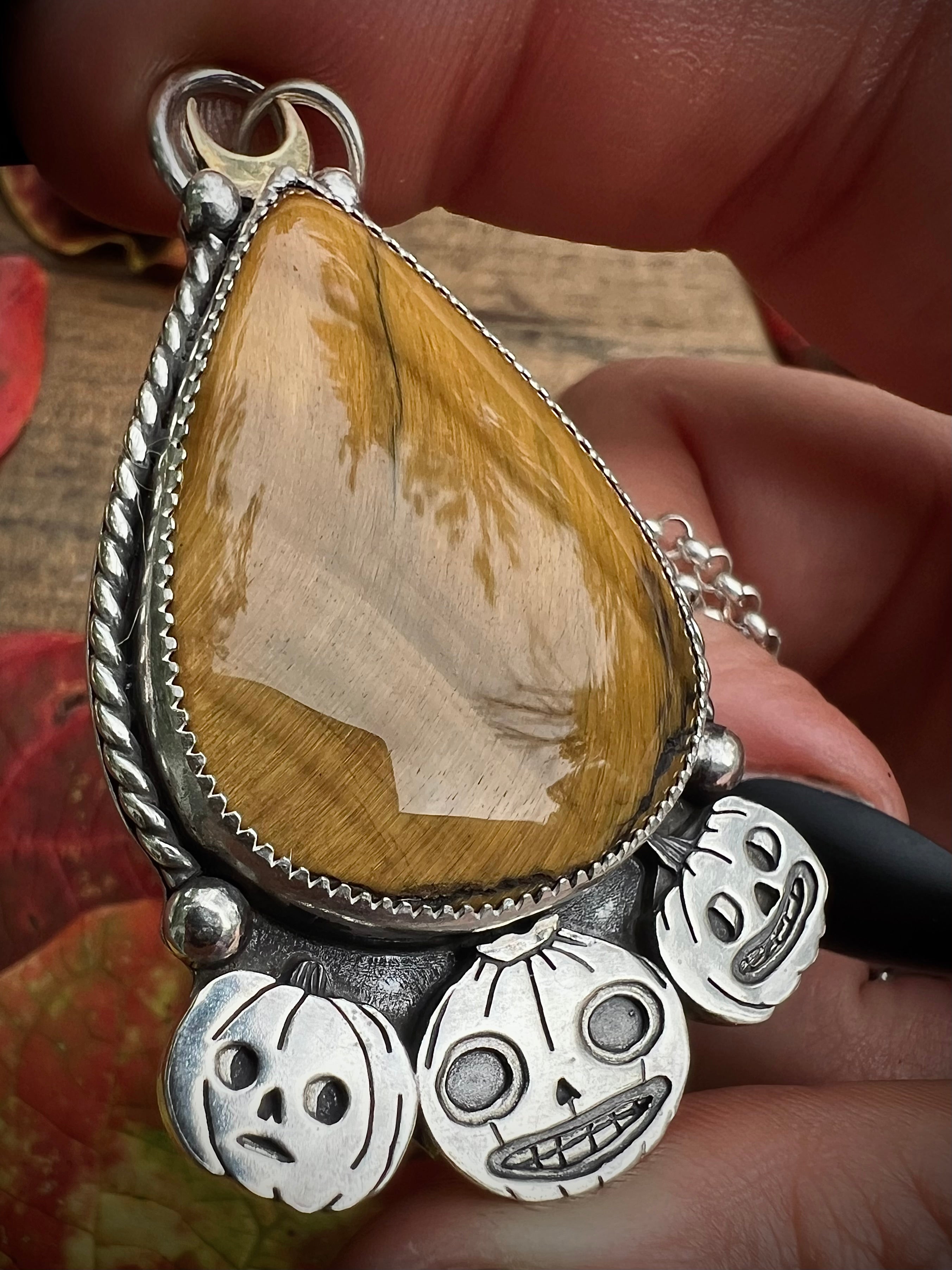 Pottsfield Necklace