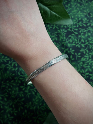 Ivy Wrist Bangle