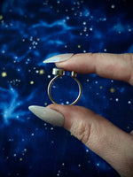 Size 7.5; Floater Ring