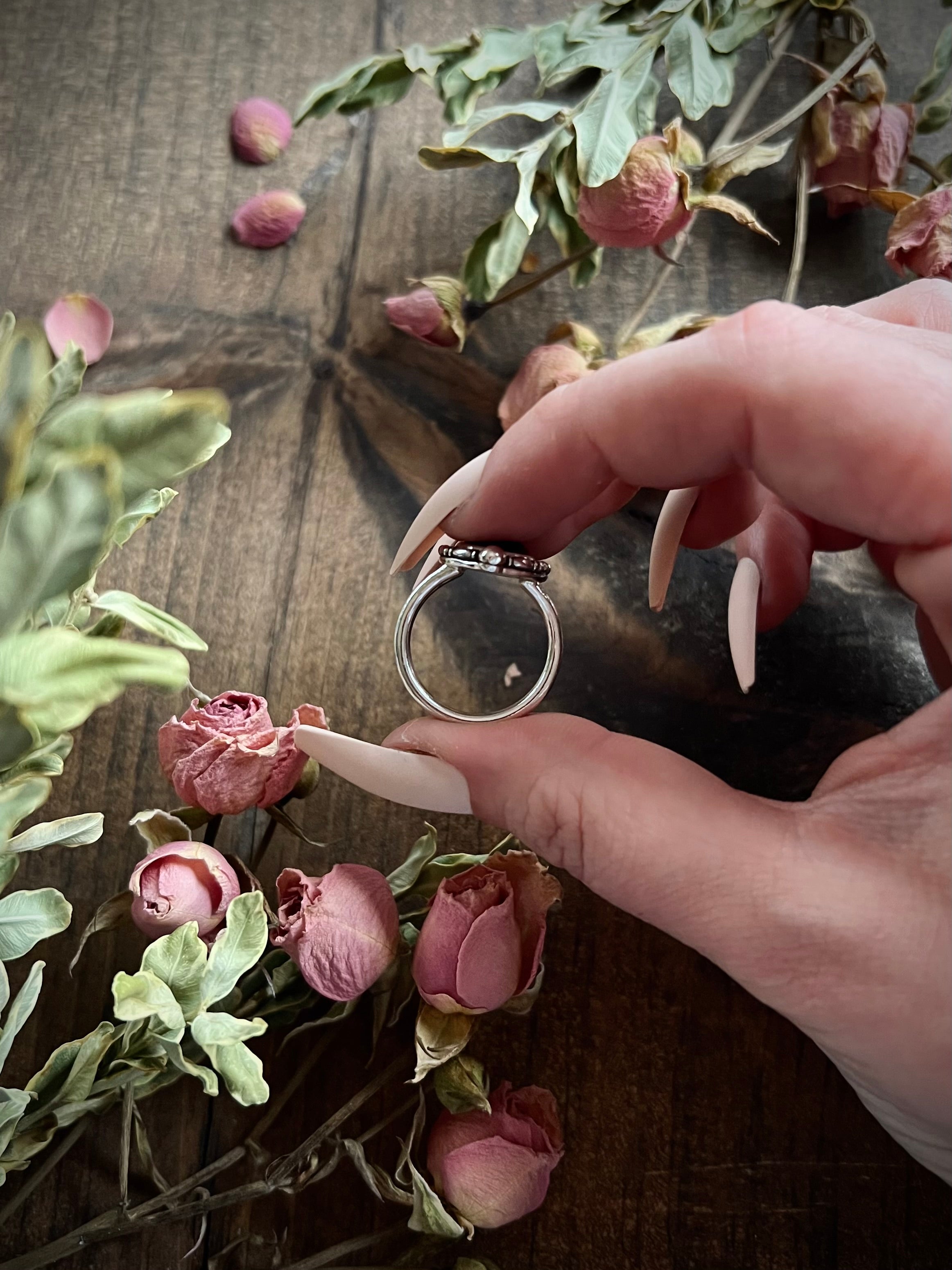 The Mother Shipton Ring; MTO