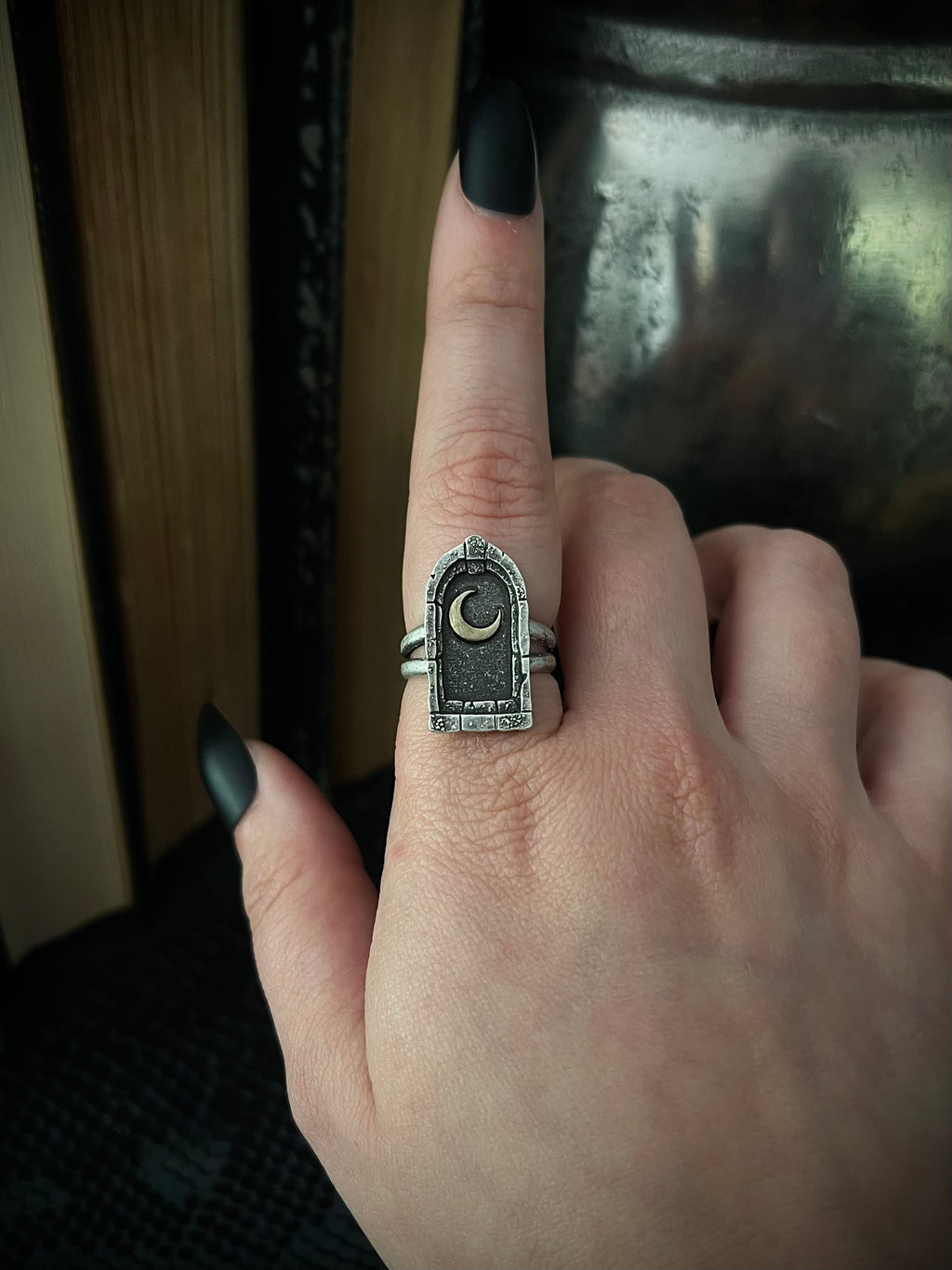 Witch's Window Ring; MTO