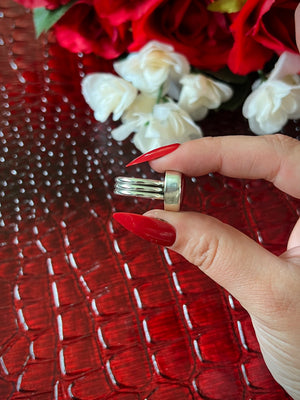 The Heartbreaker Ring; MTO