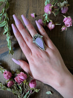 Size 7.5; Death’s Kiss Ring